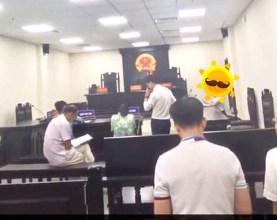 Luật sư tham gia phiên tòa