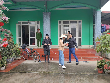 Luật sư Đông Luật sư Đông