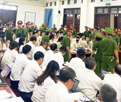 Ls Đông tham gia phiên tòa hình sự