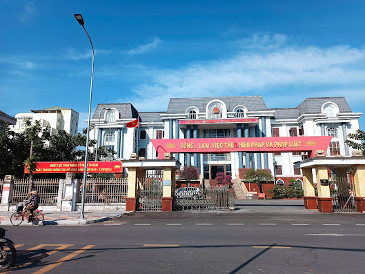 Luật sư Đông làm việc tại Tòa án tỉnh Thái Bình Luật sư Đông làm việc tại Tòa án tỉnh Thái Bình