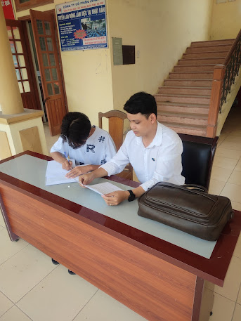 Luật sư Đông Luật sư Đông